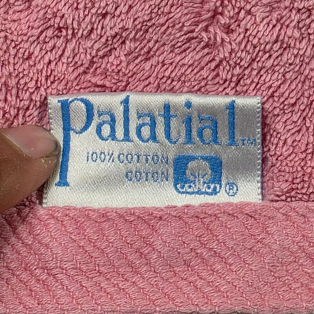 Vintage Palatial Pink Bath Towel 100% Cotton Soft Absorbent Made In USA